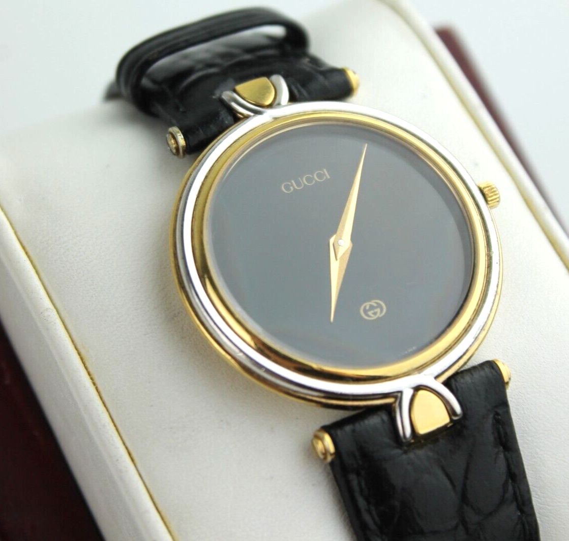 Gucci hot sale 4500m watch