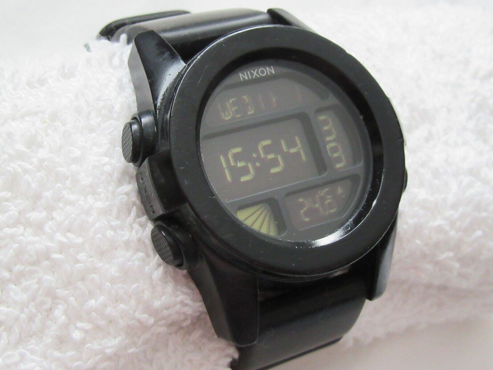 Nixon unit hot sale black