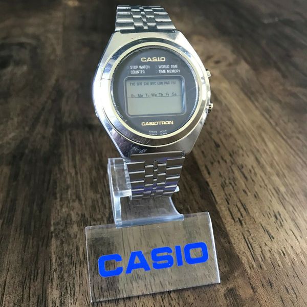 RARE Vintage 1976 Casio R-17 X-1R Casiotron Digital Watch, Made in 