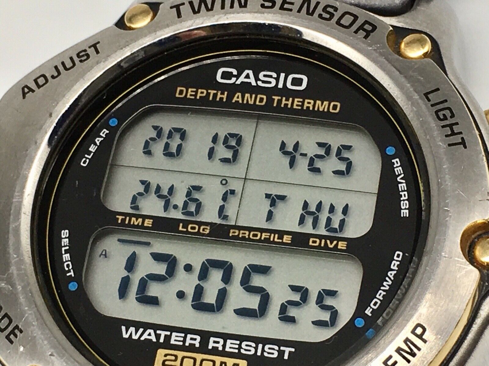 Rare Casio Vintage Dep good 600 Digital Log Mens Dive Watch