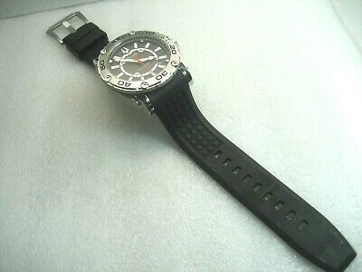 BULOVA PRECISIONIST 96B155 MEN S SPORT WATCH S S CASE CARBON DIAL DAY ANALOG WatchCharts