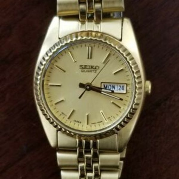 Seiko Ladies Watch Stainless Steel 7N83-0041 A4 New Battery Working |  WatchCharts