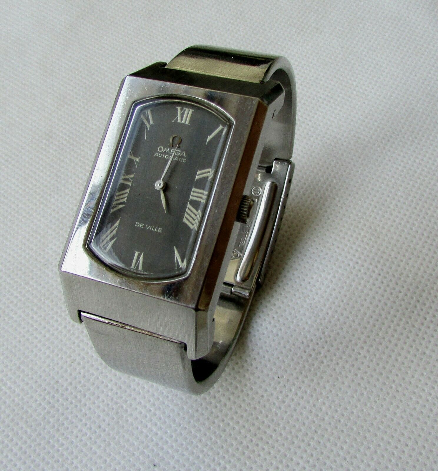 Omega Deauville De Ville Tank Ref ST 155.0006 Rare Vintage Men's