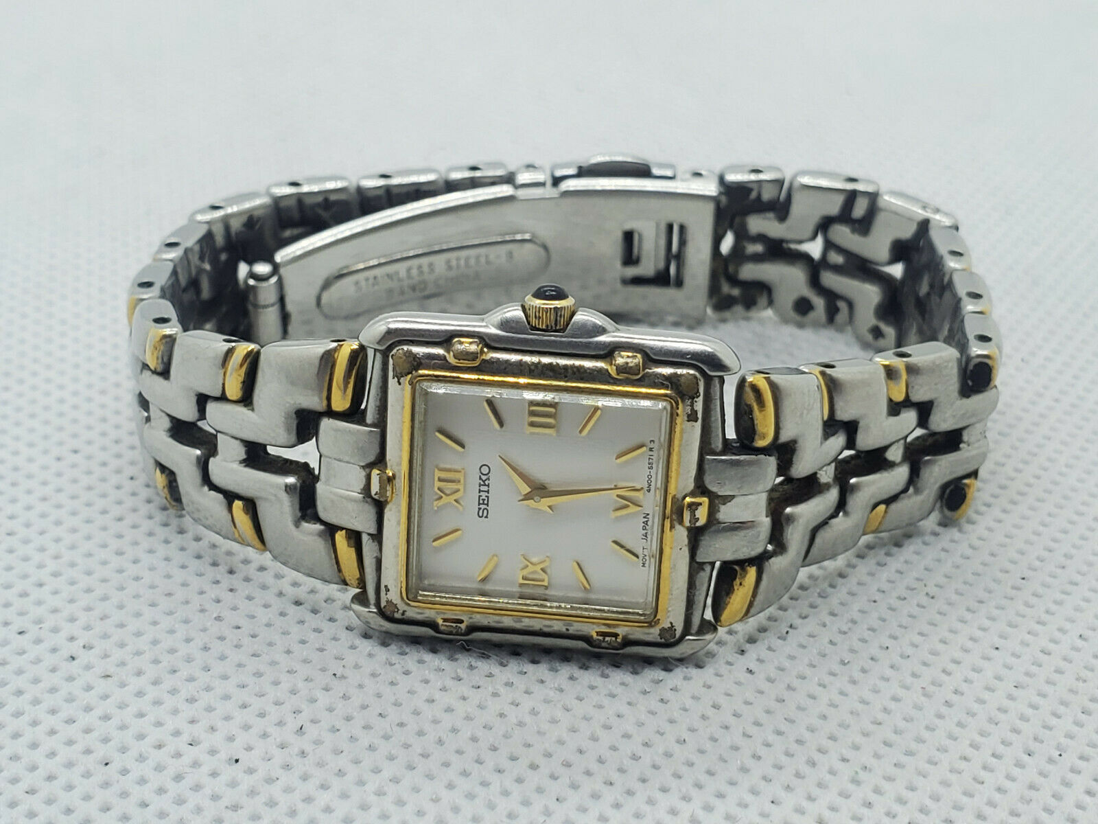 SEIKO 4N00-7049 Ladies Gold Silver Quartz Roman Numerals  display picture 3