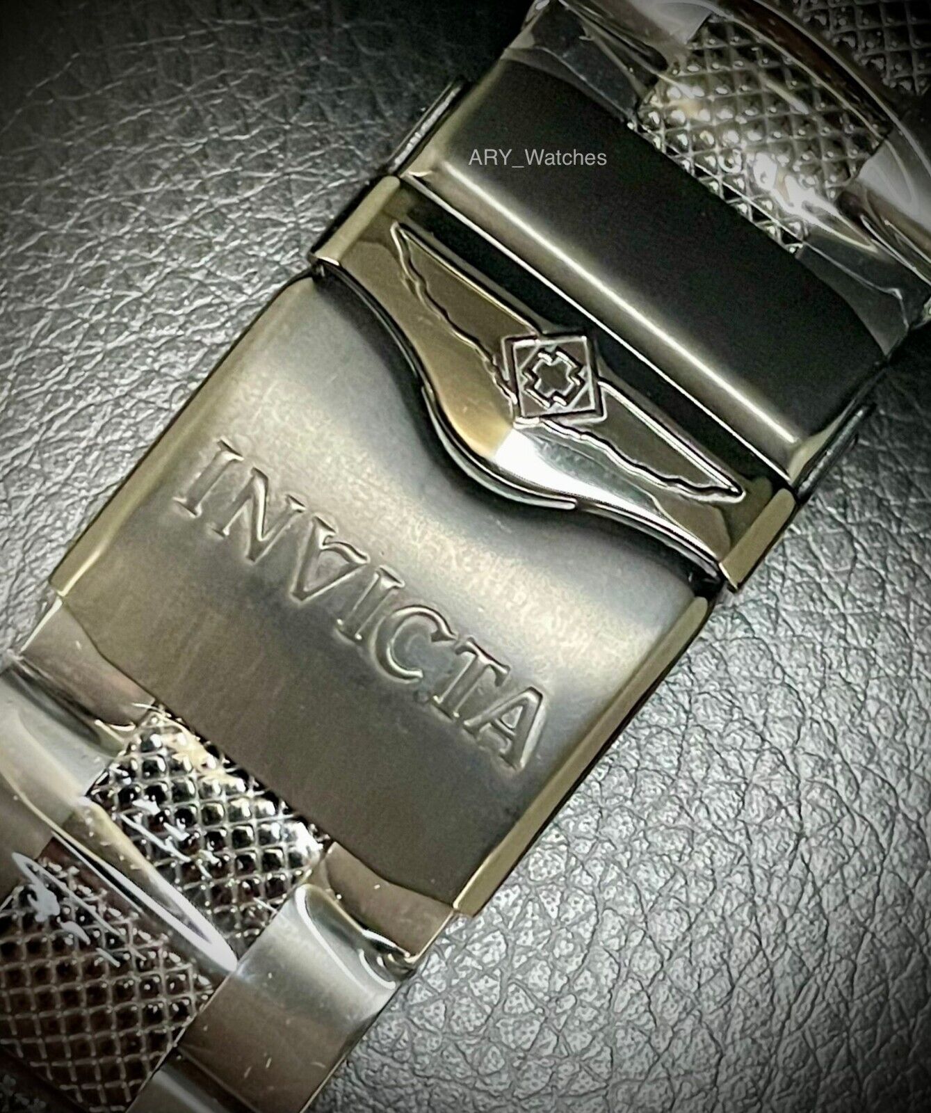 Invicta 26806 online