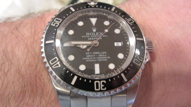 rolex sea dweller 12800 ft 3900 m price