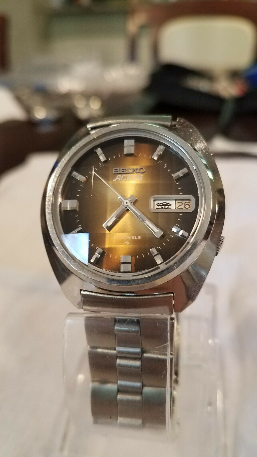 Vintage October 1976 Seiko 5 Actus 7019 7350 JDM Faceted Crystal 