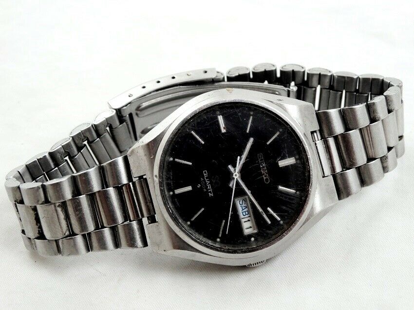 Vintage SEIKO SQ 4004 Quartz 0903-8049 BLACK Japan Mens Day & Date