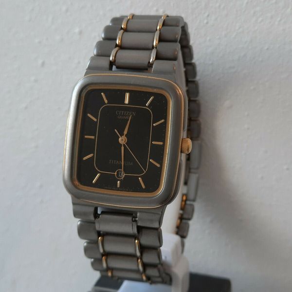 Vintage Citizen 2818 268938 Titanium Quartz Mens Watch 1990' (Repair
