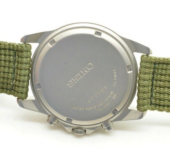 Seiko Chronograph Watch 100M 7T92-0DX0 Military Green Strap