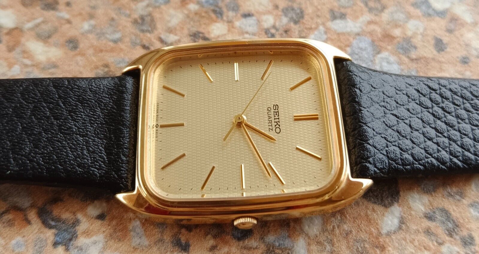 Seiko Quartz 9021 5170 JDM August 1986 SGP Dress Watch