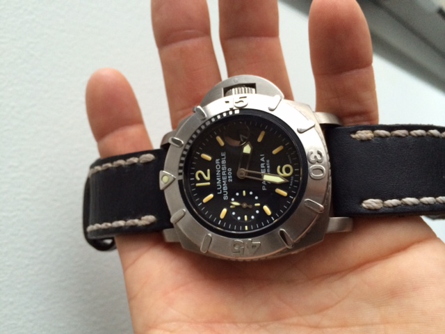 FSOT Panerai PAM 194 Submersible WatchCharts Marketplace