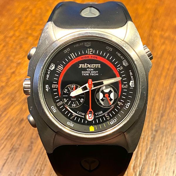 Nixon The Channel T 腕時計 Nixon Channel T Mens Surf Watch - Tide dial - 100m