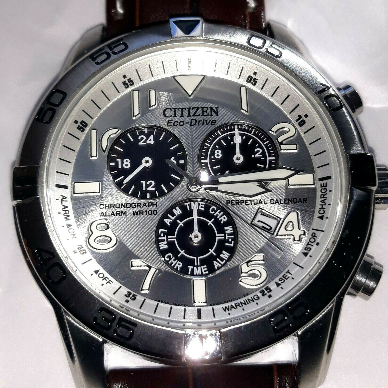 CITIZEN ECO-DRIVE PERPETUAL CALENDAR CHRONOGRAPH ALARM WR100 WATCH 