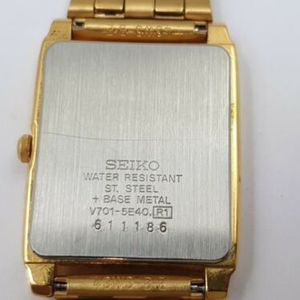 Vintage Seiko Gold Quartz Dress Wrist Watch V701-5E40