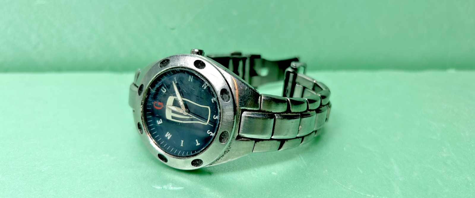 Vintage Men's Fossil Guinness Time Wrist Watch PR-5098
