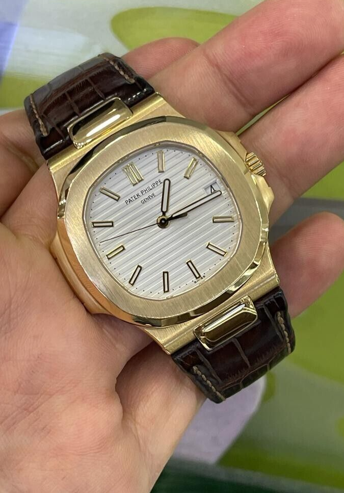 Pre-Owned Patek Philippe Nautilus Yellow Gold Ref. 5711J-001