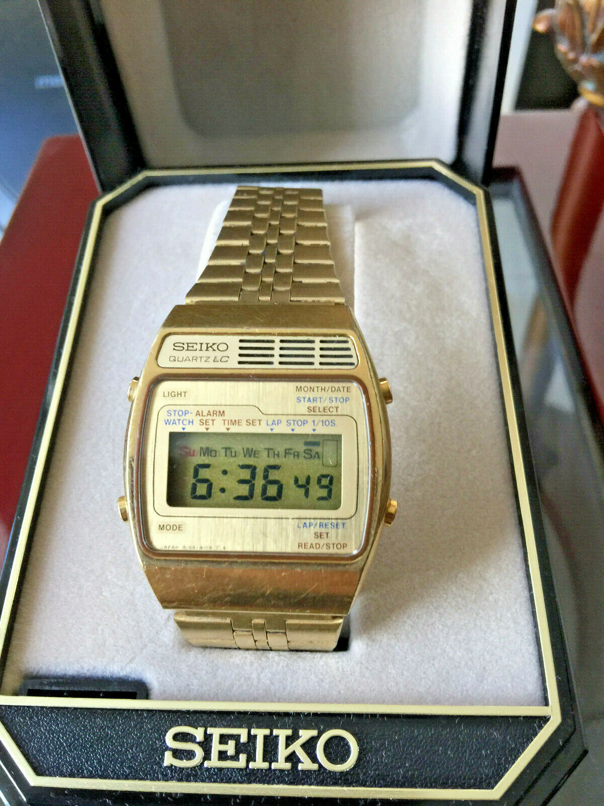 Vintage 1970's SEIKO A159-4029-G LCD Quartz Wristwatch with New  Battery,Case,Box | WatchCharts