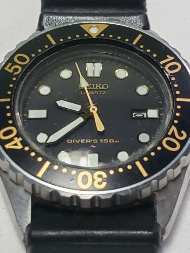 Vintage Seiko Unisex Divers 150M Quartz 2A22 0039 Watch new