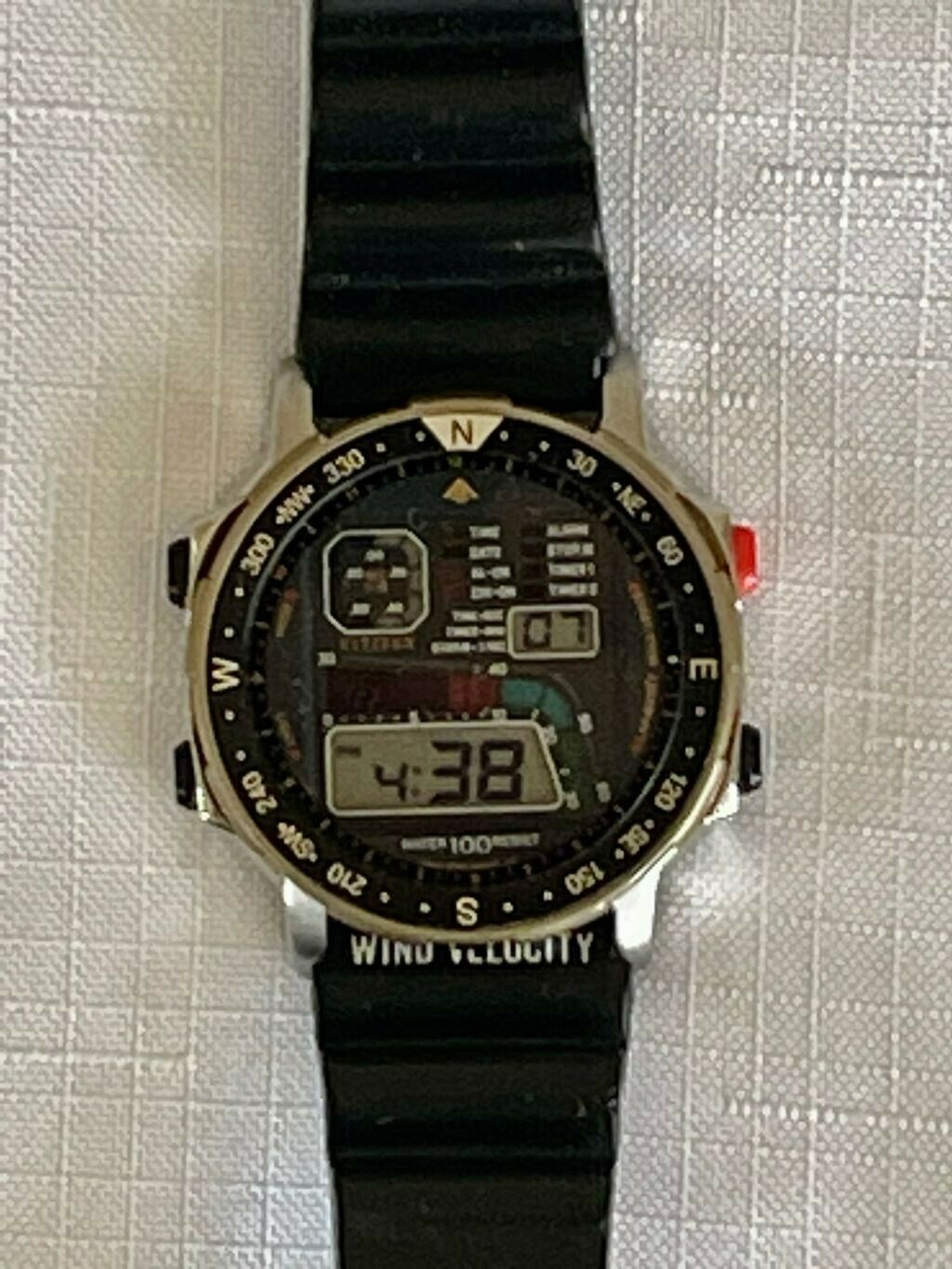 Citizen Windsurfer Watch GN 4 S D060 086961 UNIQUE GOLD BEZEL