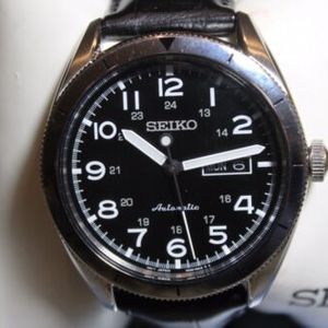 Seiko 4R36 04H0 Day/Date Black Dial Blk Band W/ Box Dress Casual 43mm Runs  Well | WatchCharts