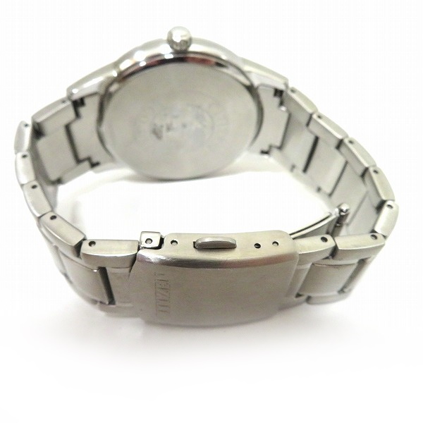 Citizen Eco Drive J810-S097223 solar clock wristwatch men's