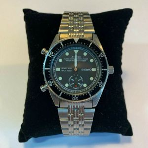 【美品】SEIKO AVENUE 8M26-600A Seiko Quartz Avenue 8M26-600A – Long's Fine Watches