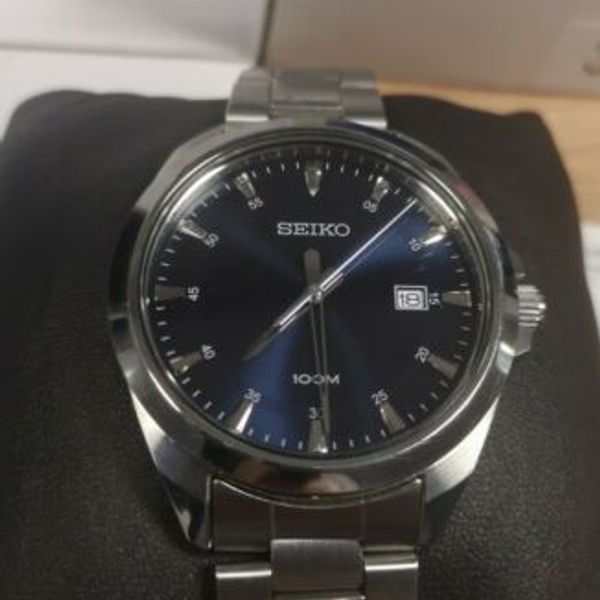 Seiko 6N42-00H0 men's quartz watch | WatchCharts