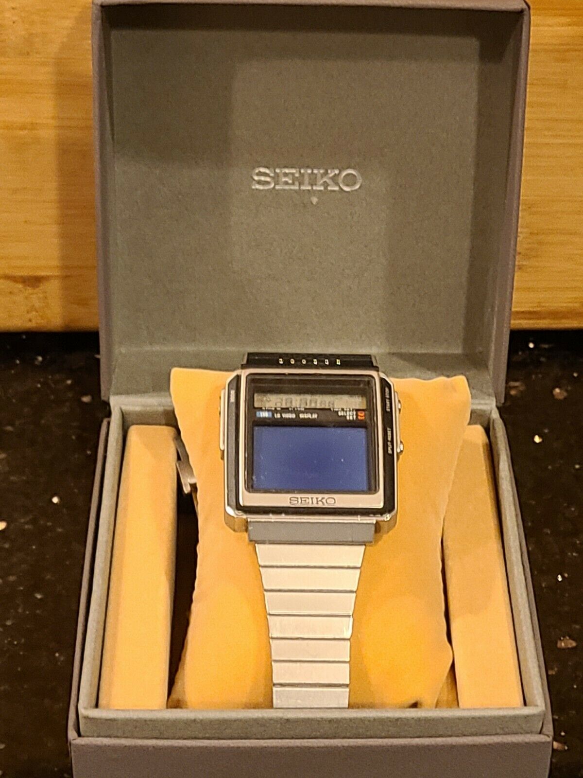 t*a様 デッドストック級 SEIKO セイコー T001-5000 テレビ付 t*a様 デッドストック級 SEIKO セイコー T001-5000 テレビ付