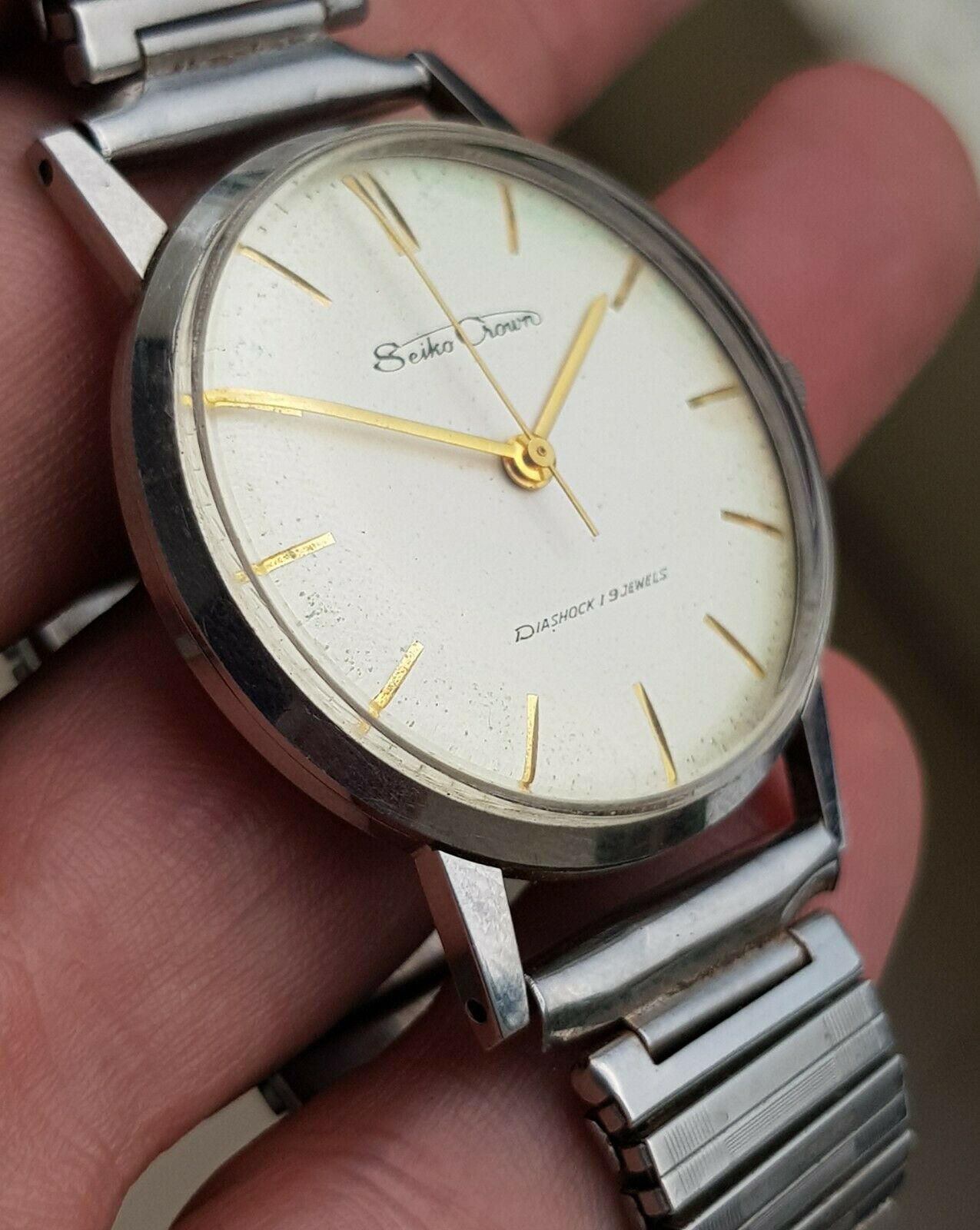 Vintage Seiko Crown Diashock 19 Jewels Mens Japan Watch Vintage Seiko Crown Diashock 19 Jewels Mens Japan Watch