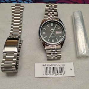 Seiko 5 SNXS79 Price as of October 2025 | WatchCharts