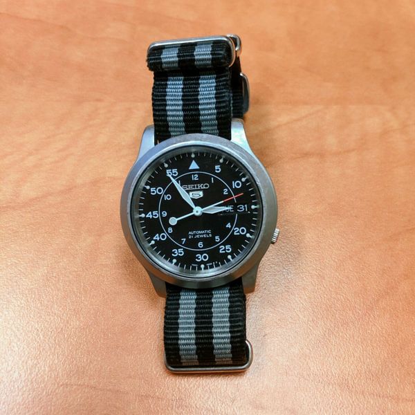 Seiko Men's SNK809 Seiko 5 Automatic Mechanical Steel Watch, Nato Strap Bond  007 | WatchCharts