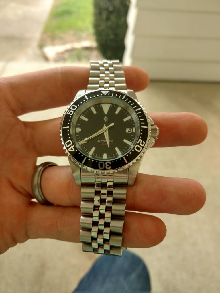casio duro vs seiko skx