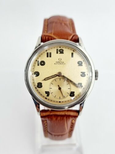 Superb 1945 Vintage Omega Bumper Automatic Ref.2478 Cal.30.10RA