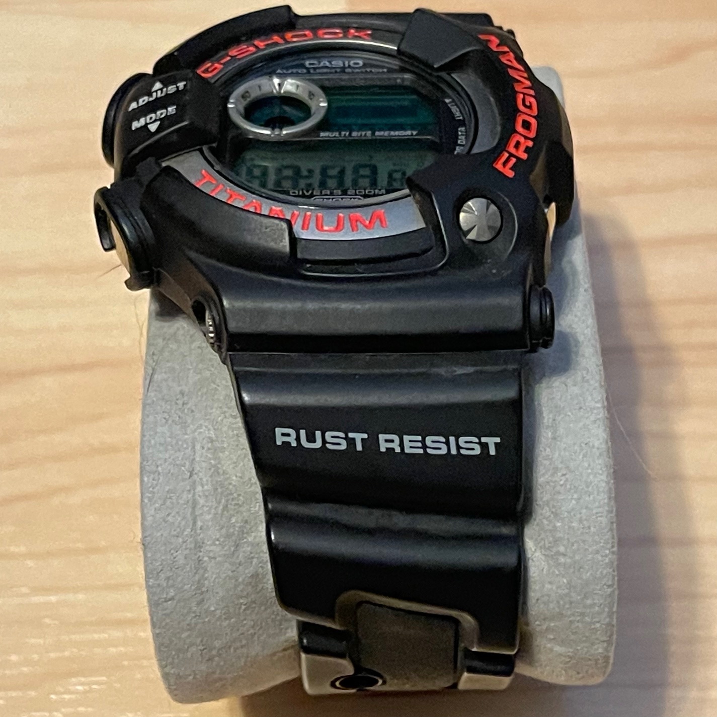 WTS] Casio G-Shock DW-9900-1C Vintage Titanium Frogman Digital