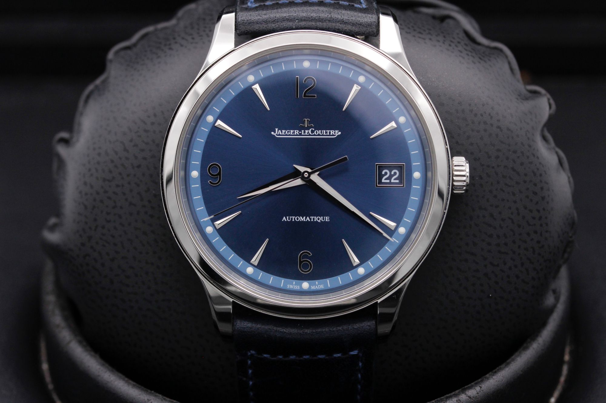 FSOT: Jaeger Lecoultre Master Control Date - Q4018480 - Blue - Steel ...