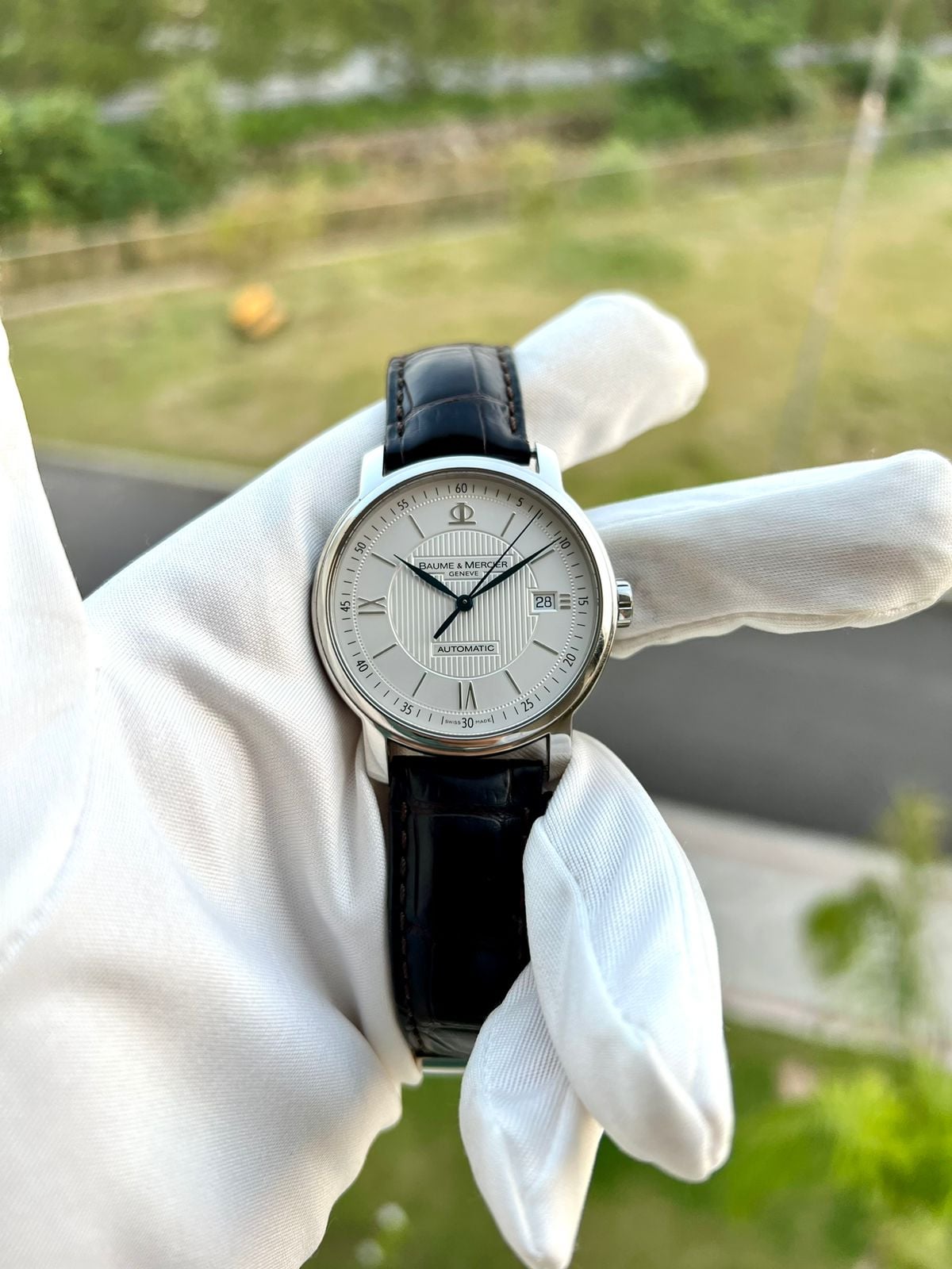 WTS Baume Mercier Classima Executives MOA08791. Retails for