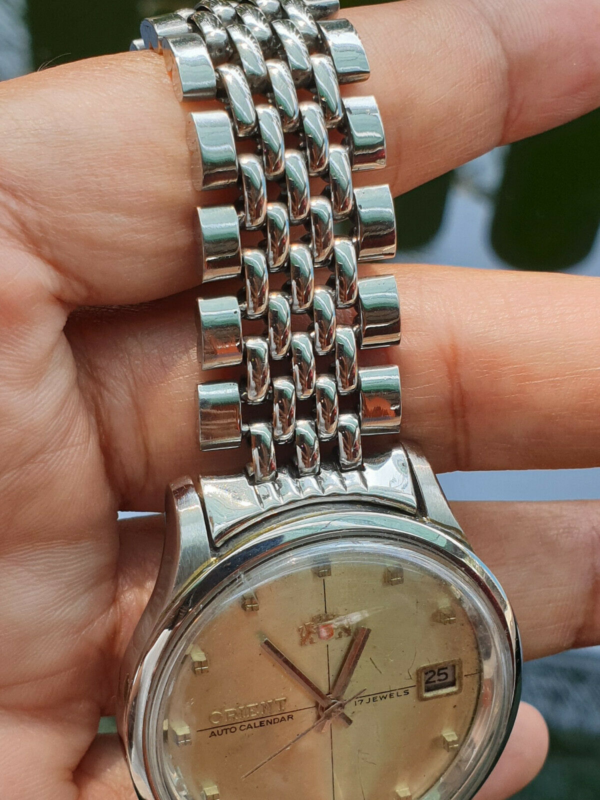 ORIENT AUTO CALENDAR 17 JEWELS GENTS AUTOMATIC RARE STAINLESS 