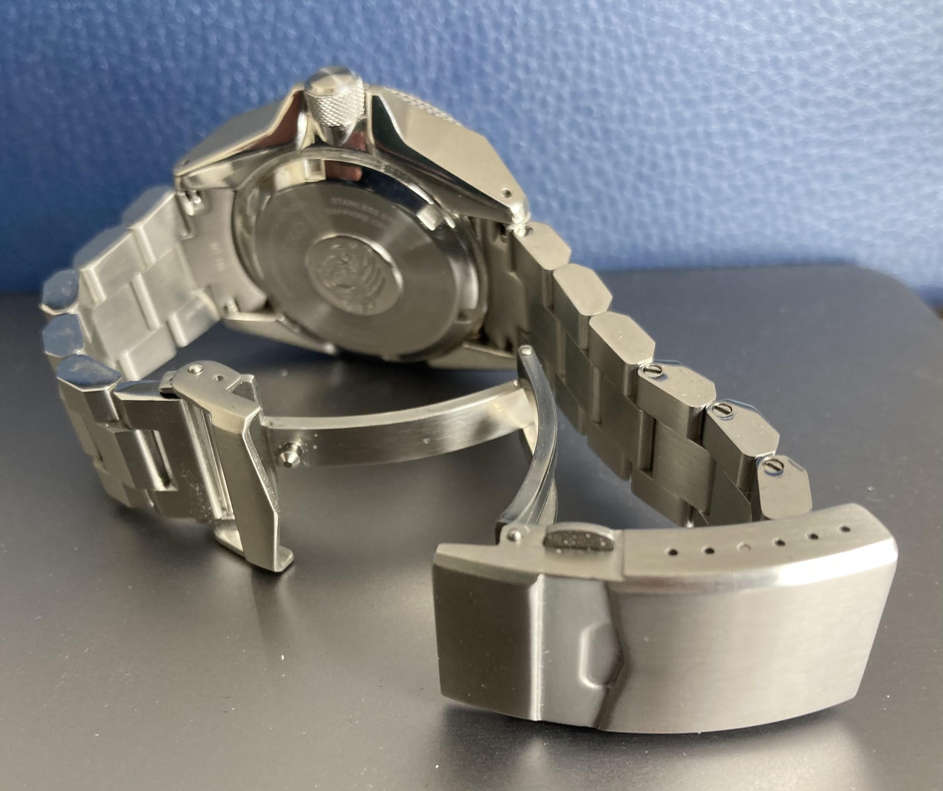 [WTS] Seiko SRPF79 “Dark Manta” King Samurai Ceramic & Sapphire w