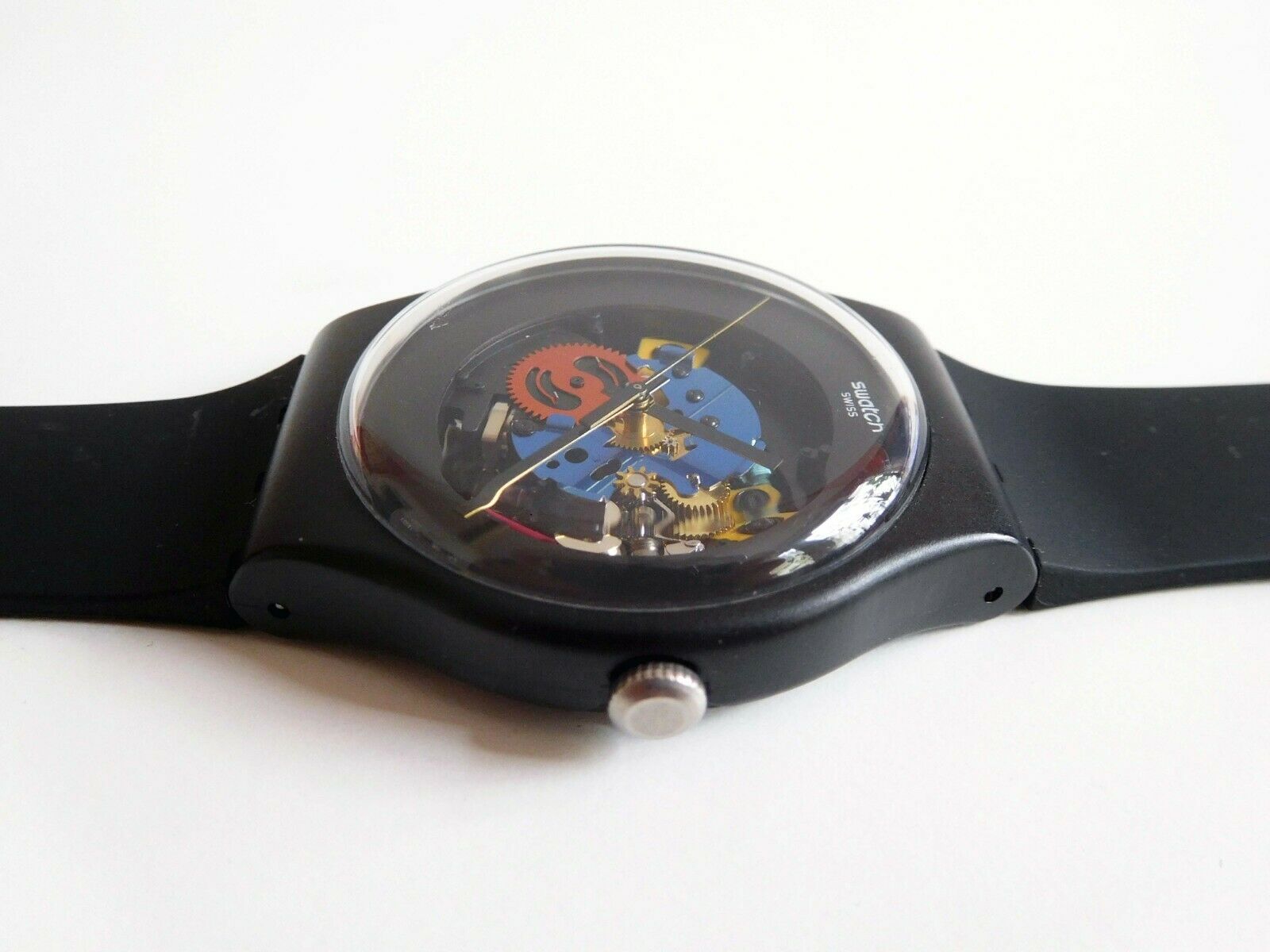 swatch suob101