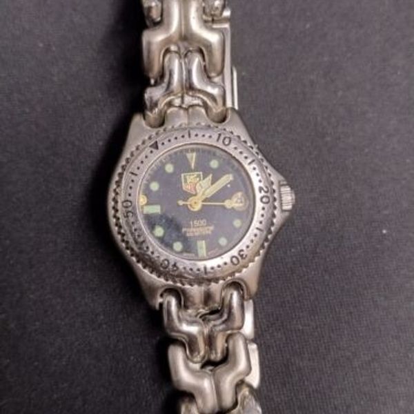 TAG Heuer Professional 1500. 200 Meters 88666 Womens Watch (Read