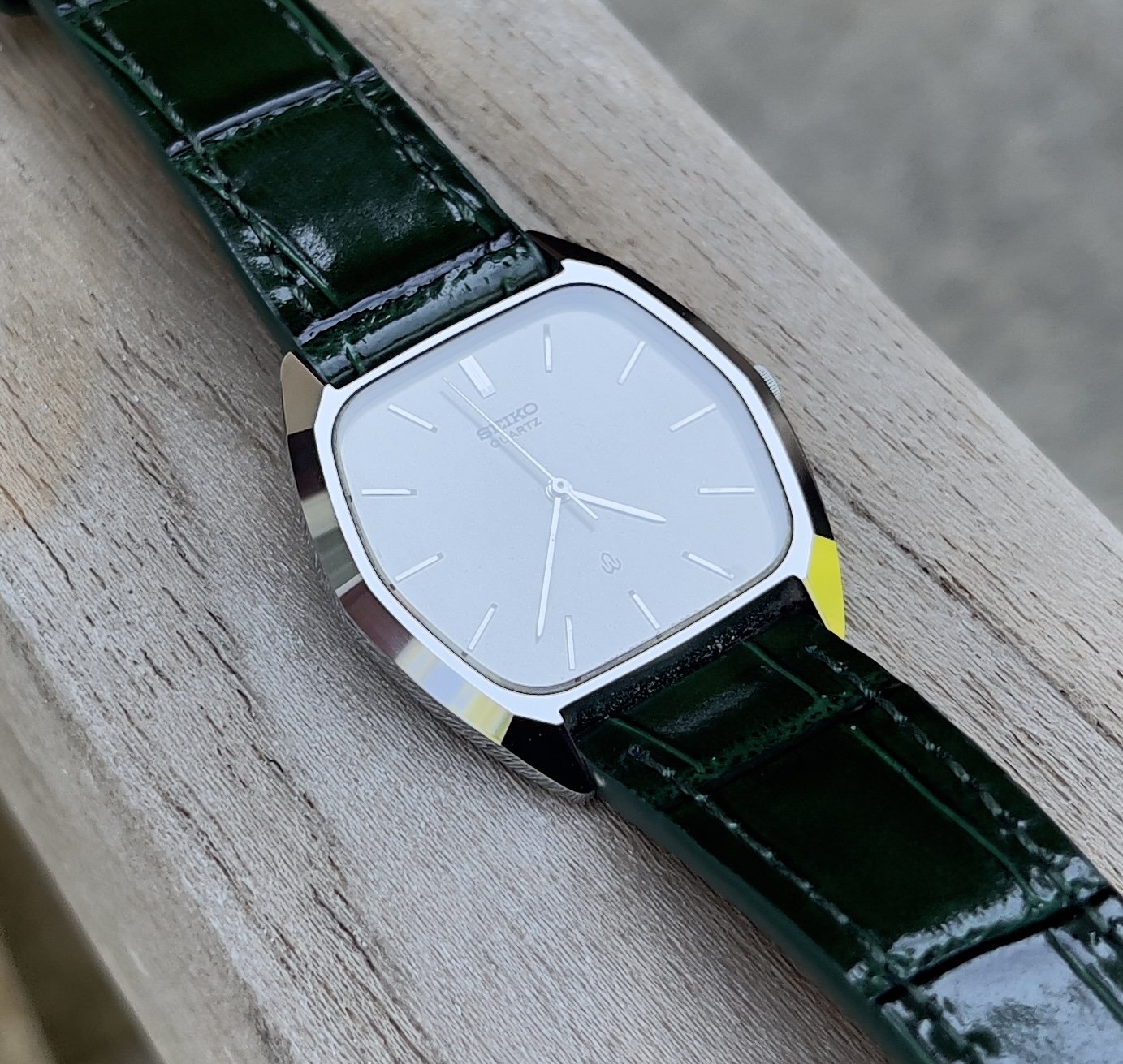 320 USD] Seiko 5931-5180 SHAC Case Vintage Dress Watch - Circa 