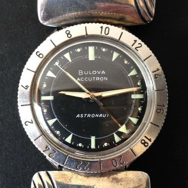 WATCHBULOVA ACCUTRON ASTRONAUT M9 CIA SPY Watch Vintage 1969 WatchCharts