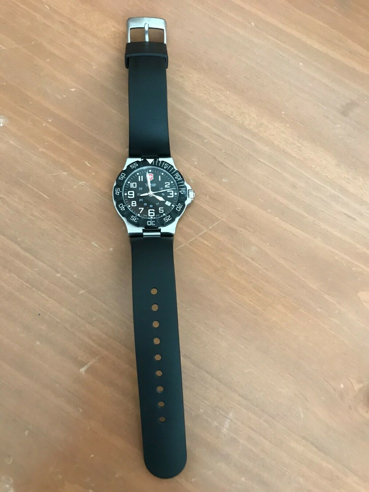 s09017228508♡ VICTORINOX Swiss Army Summit Men's Watch Item No. 241343