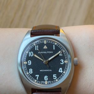 HAMILTON KHAKI H646110 Quartz Pilot | WatchCharts Marketplace