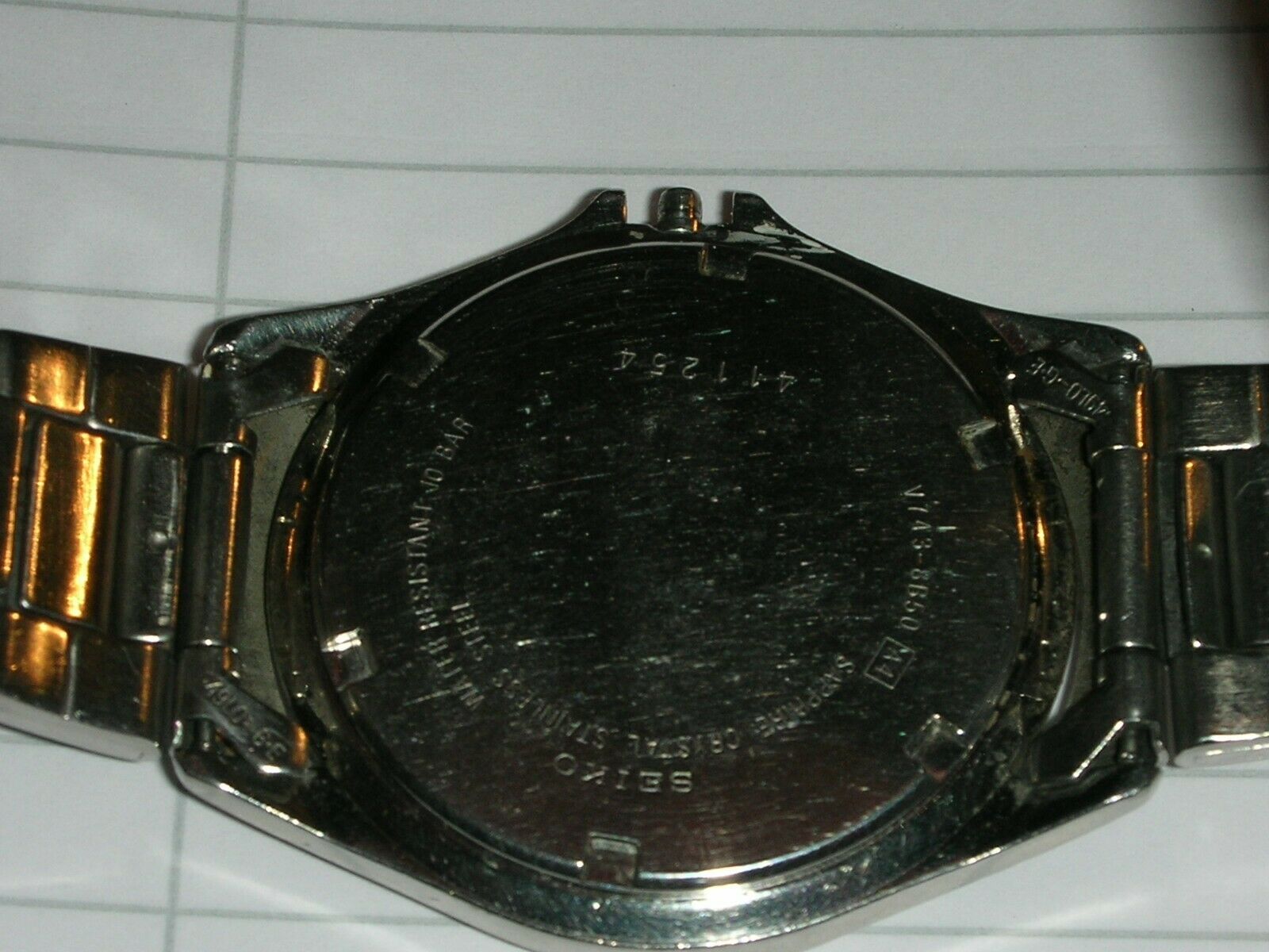 VINTAGE SEIKO V743-8850 No 411254 SAPPHIRE CRYSTAL STAINLESS STEEL