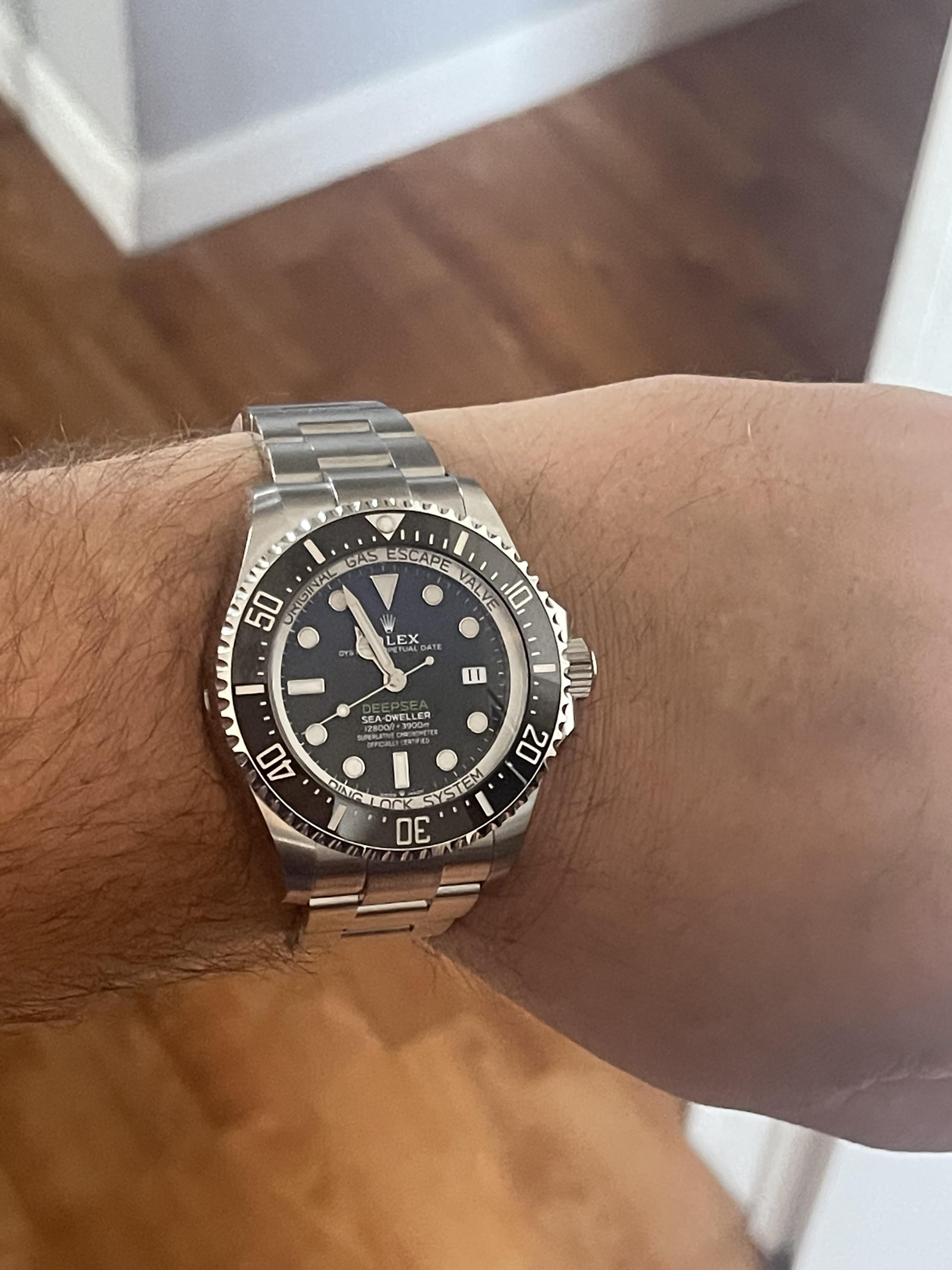 Rolex hot sale submariner 44mm