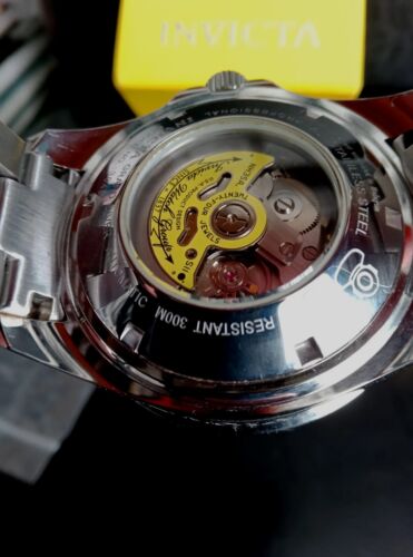 Invicta discount nh35a movement