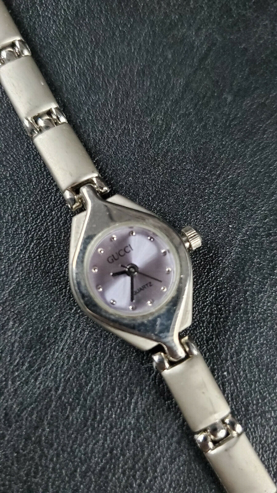 Gucci stainless outlet steel ladies watch