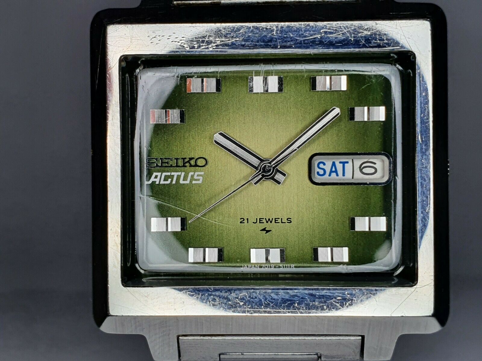 【開店記念セール！】 Vintage rare Date Day 7019-5070 ref watch TV Actus SEIKO 時計